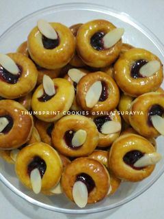 Foto resep Blueberry Almond Thumbprint Cookies