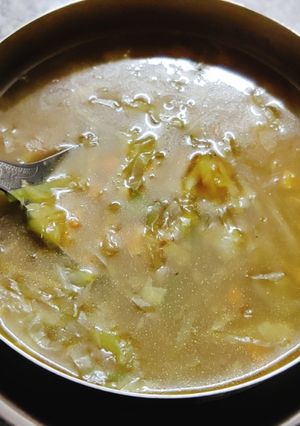 ভেজ স্যুপ (veg soup recipe in Bengali) রেসিপির প্রধান ছবি