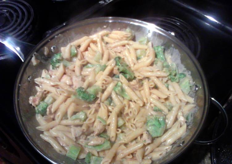 broccoli n chicken pasta