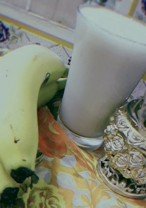 A picture of Banana Milkshake 🍌.