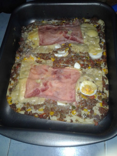 Una foto de Pastel de carne Relleno