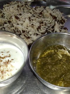 काली उड़द की खिचड़ी (kali urad ki khichdi recipe in Hindi) रेसिपी मुख्य फोटो