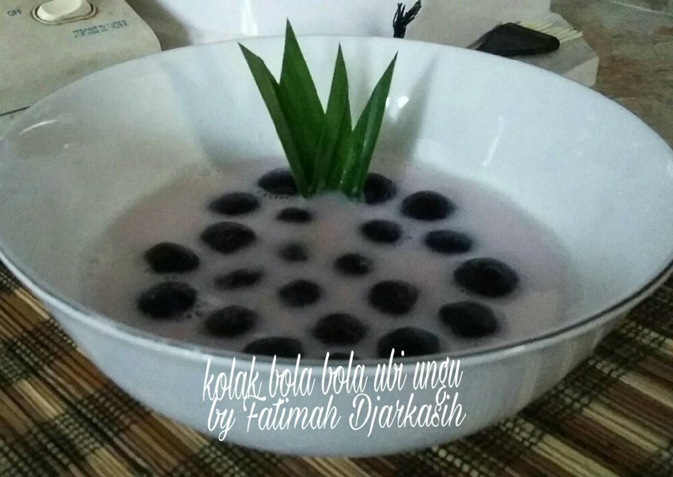 Kolak Bola Bola Ubi Ungu