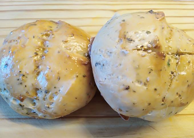 Pan de orégano y sésamo caserito Receta de Adela Mora - Cookpad