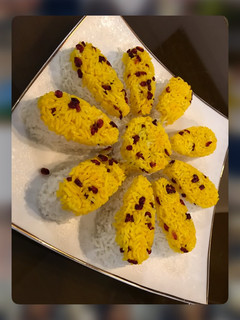 عکسی از دستور برنج قالبی با زرشک و زعفران 😍