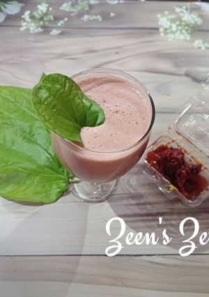 A picture of Paan Gulkand Lassi.