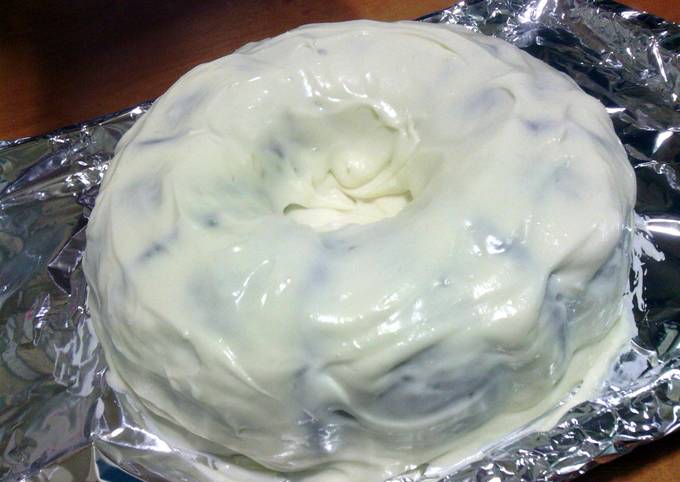 homemade spice cake and cream cheese frosting