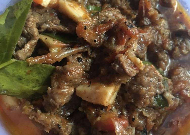 Sapi Balado Pedas