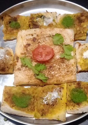 Creamy aloo tamatar sandwich रेसिपी मुख्य फोटो