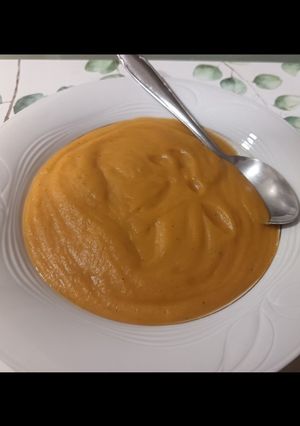Una foto de Puré de zanahorias, calabaza y quesitos