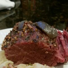 A picture of Brad's smoked and slow cooked corned beef in stout.
