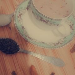 A picture of Kashmiri chai.