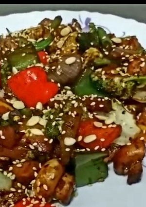विंटर स्पेशल स्टिर फ्राई वेजिटेबल (Winter special stir fry vegetable recipe in Hindi) रेसिपी मुख्य फोटो