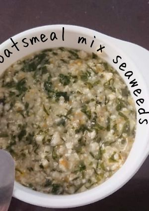 Hình của món Shrimp oatsmeal mix seaweeds - Cháo tôm yếm mạch rong biển.