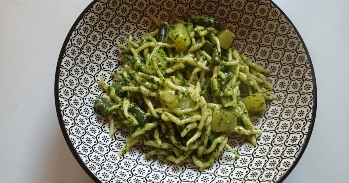 Ricetta Trofie Al Pesto Con Patate E Fagiolini di Le Delizie di Vero ...