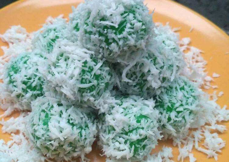 resep cara membuat Kelepon gula aren