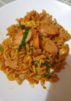 Foto resep Tumis Makaroni Sosis