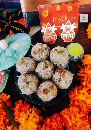 A picture of Coconut Dry Fruit Laddoo.