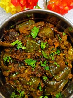 ड्राई बैंगन मसाला (dry baingan masala recipe in Hindi) रेसिपी मुख्य फोटो