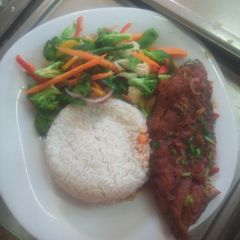 Fish fillet rice with mix veg A picture of Fish fillet rice with mix veg.