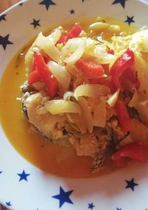 Una foto de Merluza encebollada