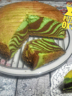 Foto resep Bolu Zebra Pandan Putih Telur