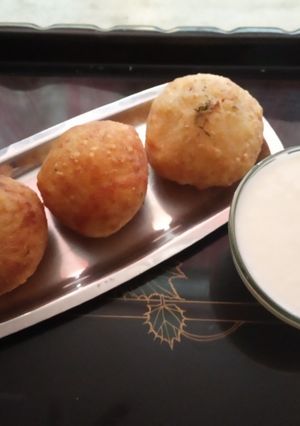 A picture of Upvas kachori (aloo).