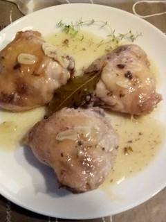 Una foto de Guiso de Cuartos Traseros de Pollo