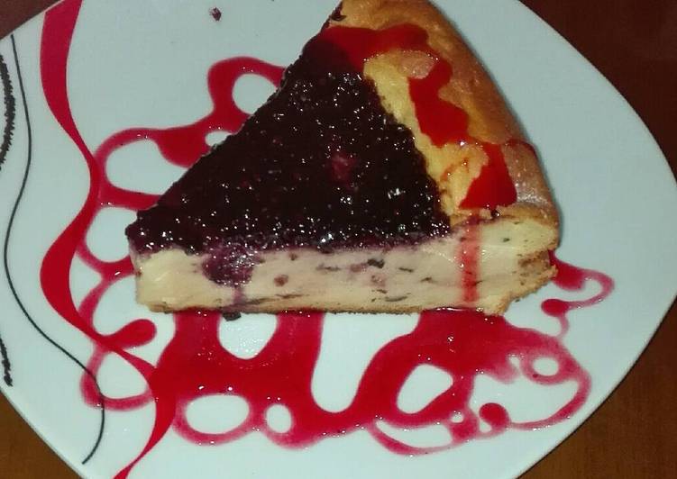 Tarta de queso con yogur de stracciatella