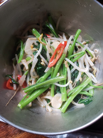 Resep Tumis kangkung,taoge dan terasi, Menggugah Selera