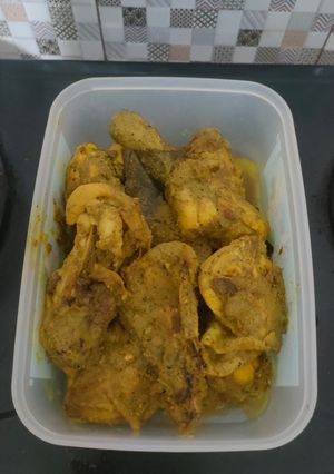 Foto resep Ayam Ungkep Bumbu Kuning