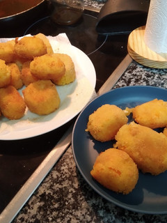 Una foto de Croquetas veganas de zanahoria y arroz 🍃