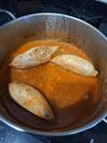 Calamares rellenos en salsa
