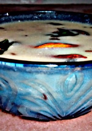 A picture of Gujarati Kadhi.