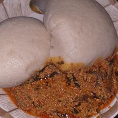 A picture of Egusi soup.