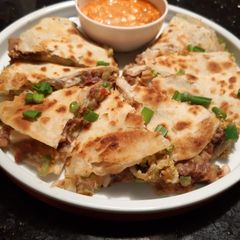 A picture of Pizza chapati.