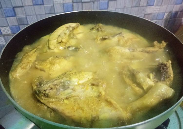Resep @GURIH Ayam Ungkep Bumbu Kuning ide masakan sehari hari