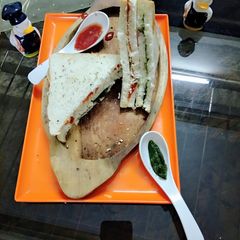 A picture of Healthy veggie sandwich.