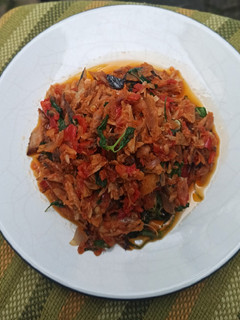 Foto resep "TONGKOL SUWIR PEDAS KEMANGI"