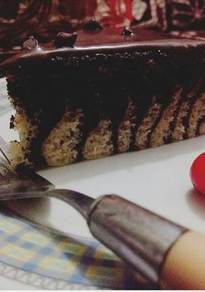 A picture of 🍰Rice cooker zebra strips cake.