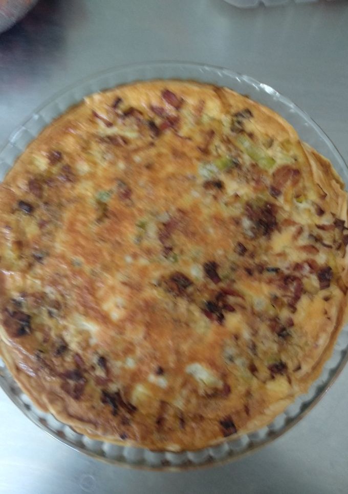 Una foto de Quiche de puerros con bacon
