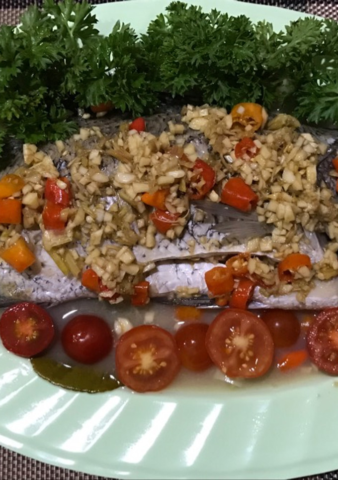 Foto resep Thai Steamed fish with lime and garlic