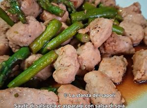 Foto di Sauté di Salsiccia e Asparagi con Salsa di Soia🥘