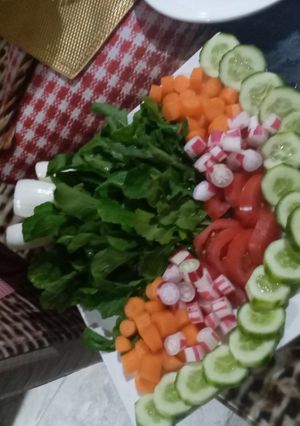 صورة لوصفة سلاطة مشكلة 🥗😘