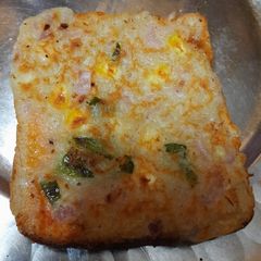 A picture of Bread pizza.