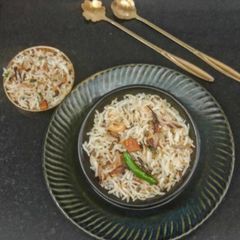 A picture of Simple Rice Pulao/ Leftover Rice Pulao/ Instant Pulao For Guest 🤩❤️✨.