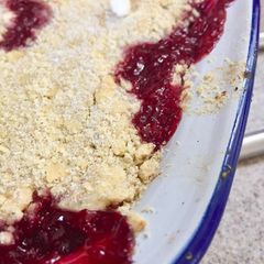 A picture of Plum Crumble.