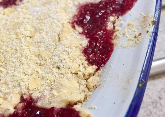 Plum Crumble