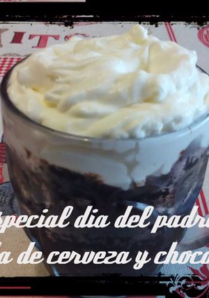Foto principal de Tarta de cerveza y chocolate. Especial dia del padre