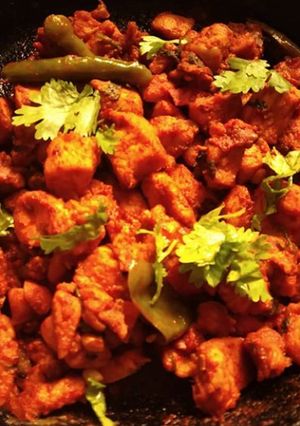 A picture of Tawa chicken .